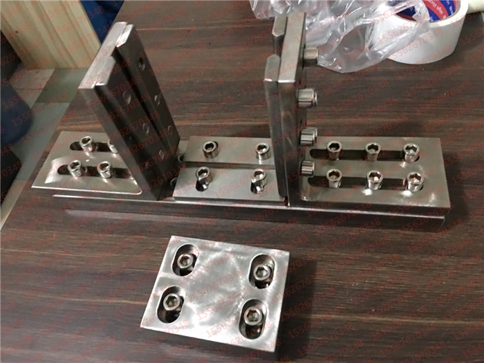 复合材料冲击后压缩试验夹具-复合材料薄板冲击后压缩剩余强度组合式试验夹具(图文)