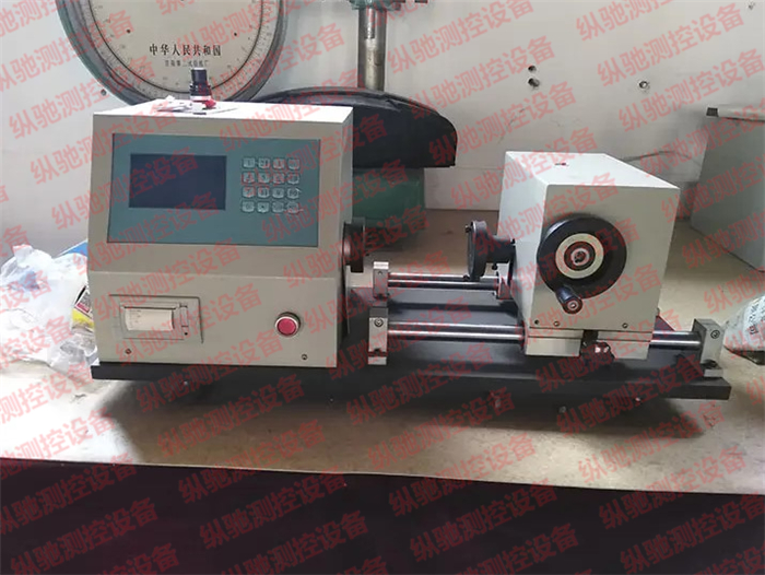 小规格手动扭转试验机|金属材料手动扭转试验机(图文)